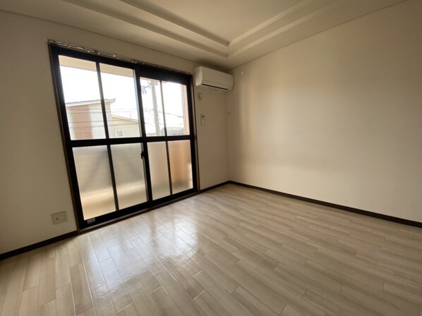 ラフィーヌ上野田の物件内観写真